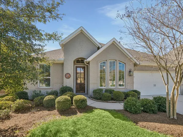 15 Overland Heath Dr, Tomball, TX 77375