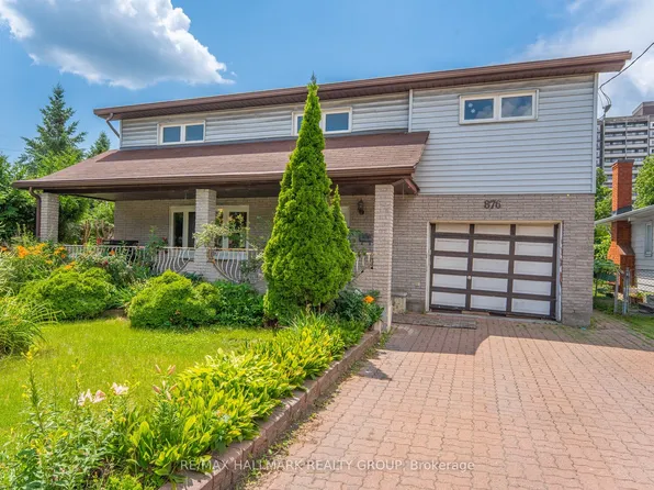 876 Pinecrest Rd, Ottawa, ON K2B 6B2