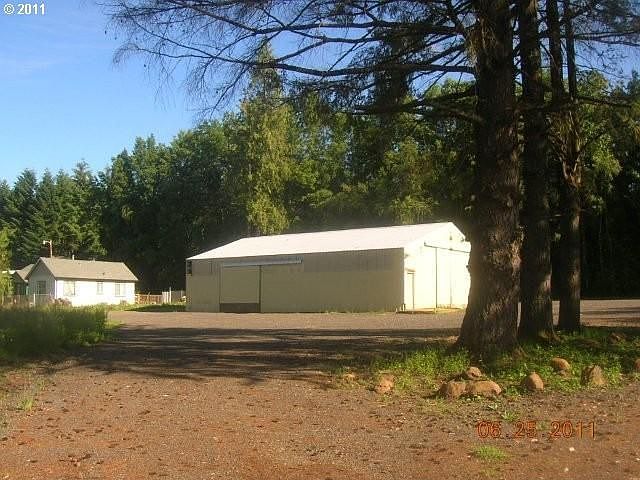 2nd image of 27515 SE Orient Dr