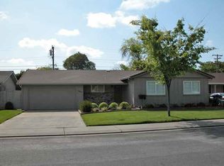 5413 Ridgeway Ave, Stockton, CA 95207