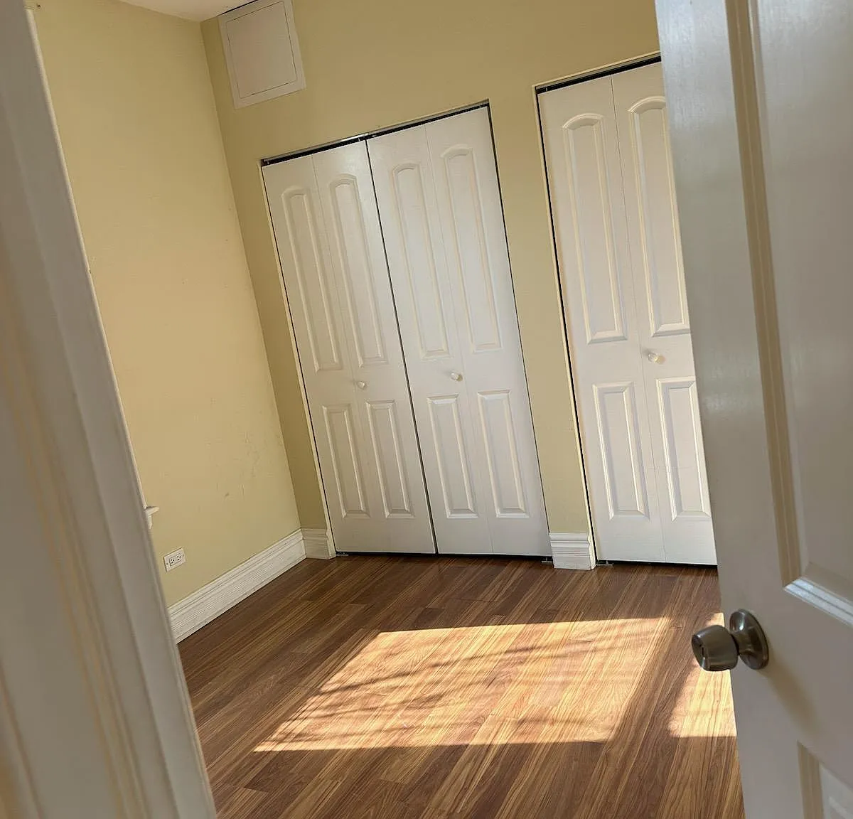 2 bed, 1000 sqft, $1,850 — Photo 3