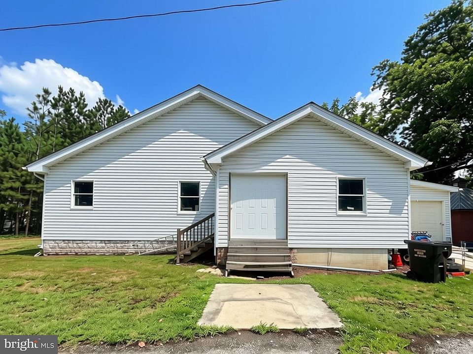 1st image of 5804 Downey Ave