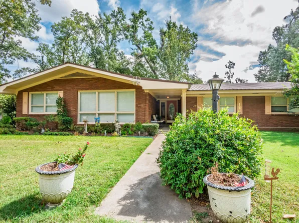312 N Church St, Charleston, MS 38921