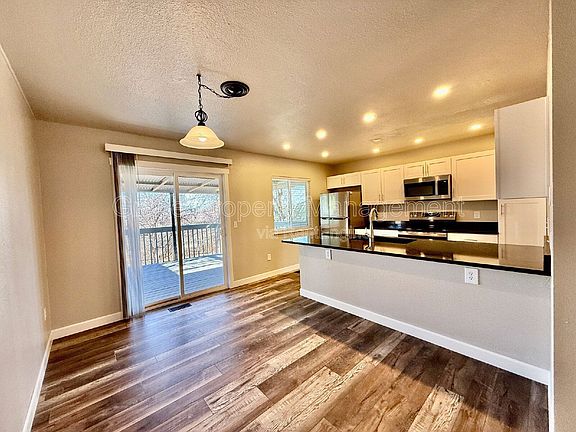 4th image of 10010 Bryant Ct