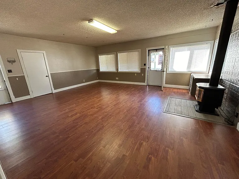 117 W Adams Ave — Photo 54
