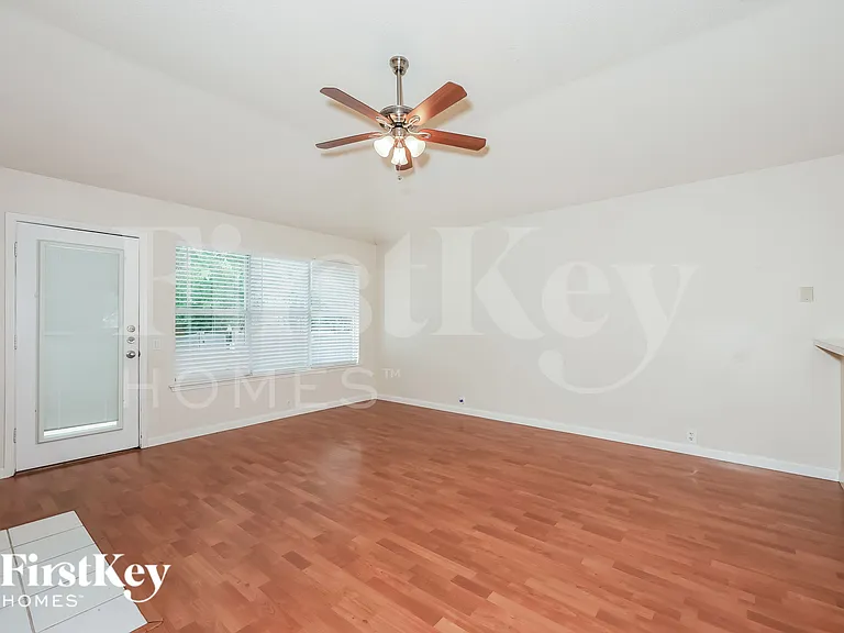 1003 Prado Real Dr — Photo 2