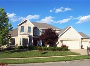 16804 Sunset Circle Dr, Ballwin, MO