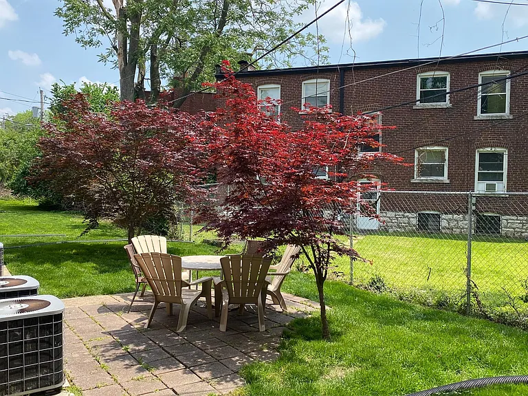 2130 Maury Ave — Photo 14