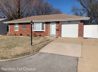 9427 Reavis Barracks Rd, Saint Louis, MO 63123