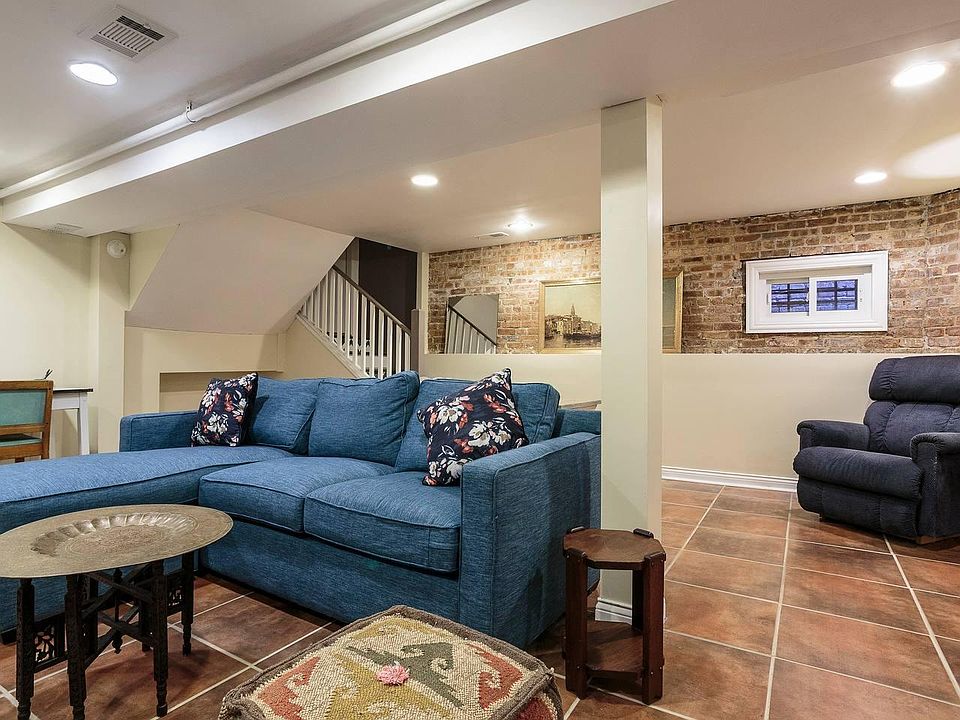 1st image of 1349 N Lawndale Ave #B