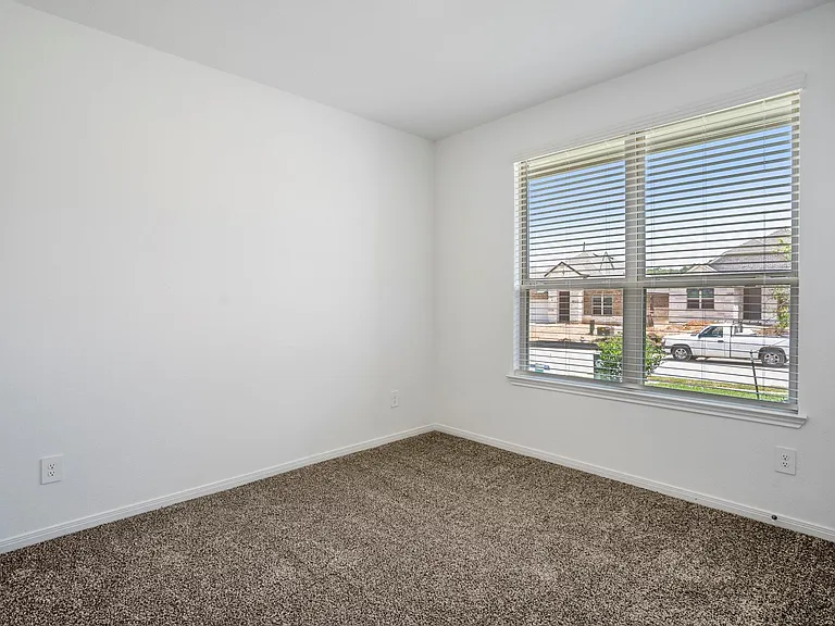 922 Youth Water Rd — Photo 31