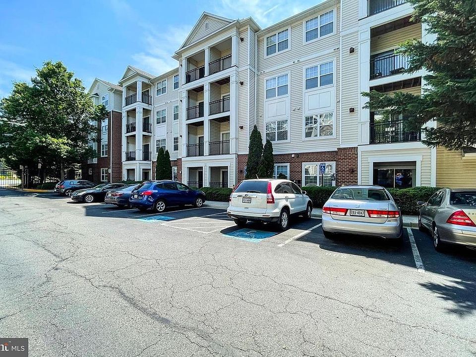 1st image of 12945 Centre Park Cir APT 102