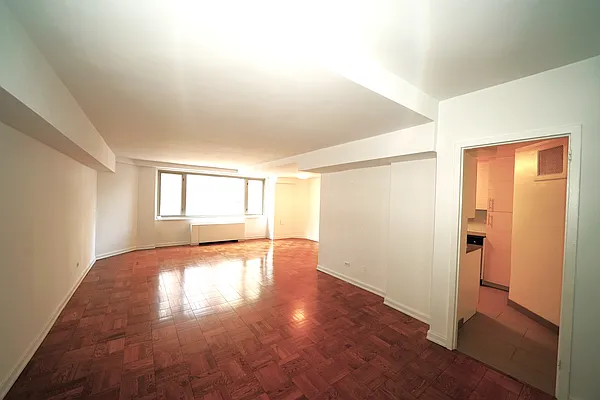 Rented by Corcoran | media 7