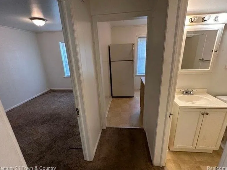 2708 Riverside Dr #4 — Photo 8