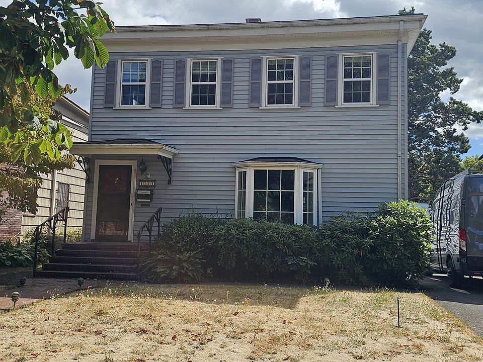 1st image of 4114 NE Glisan St