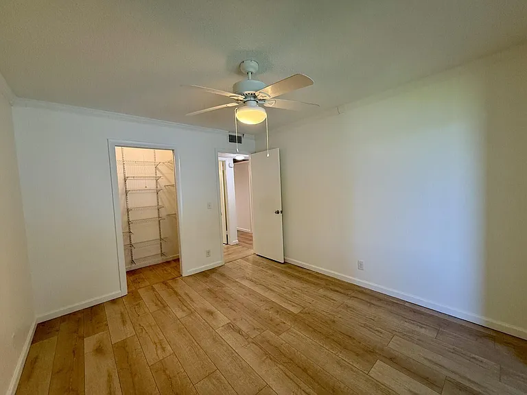 22 Somerset Dr #22-A — Photo 9