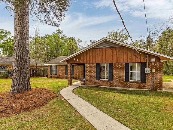 3rd image of 601 Janna Dr
