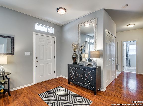 5th image of 1407 Horizon Cir