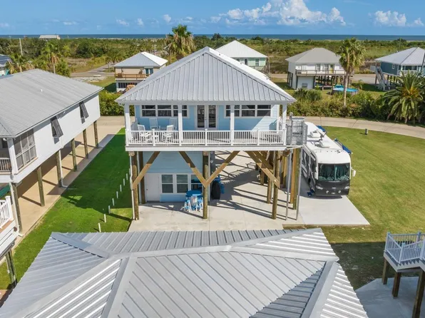 1011 Amaris Blvd, Grand Isle, LA 70358