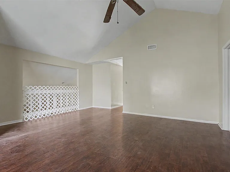 13119 Hollowcreek Park Dr — Photo 18