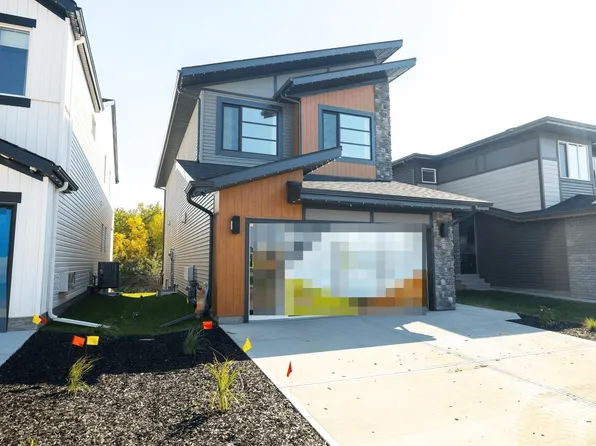 17427 7th St, Edmonton, AB T5Y 4E7