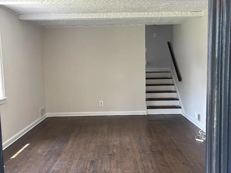 41 Beechwood Rd — Photo 26