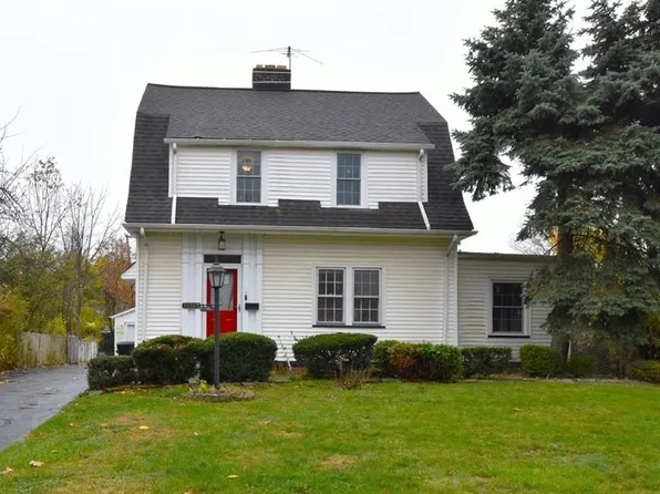 14108 Ashwood Rd, Shaker Heights, OH 44120