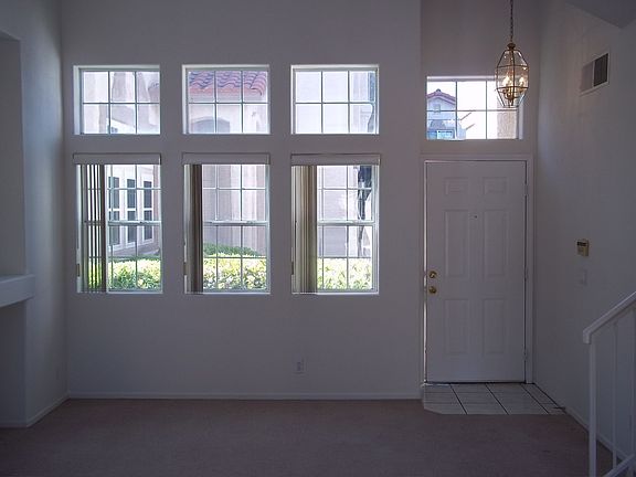 3rd image of 2223 Ramsgate Dr