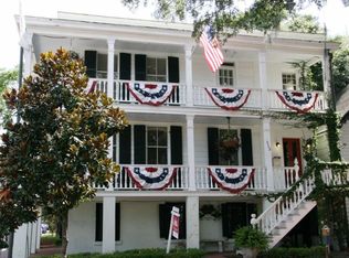 113 E Oglethorpe Ave, Savannah, GA 31401