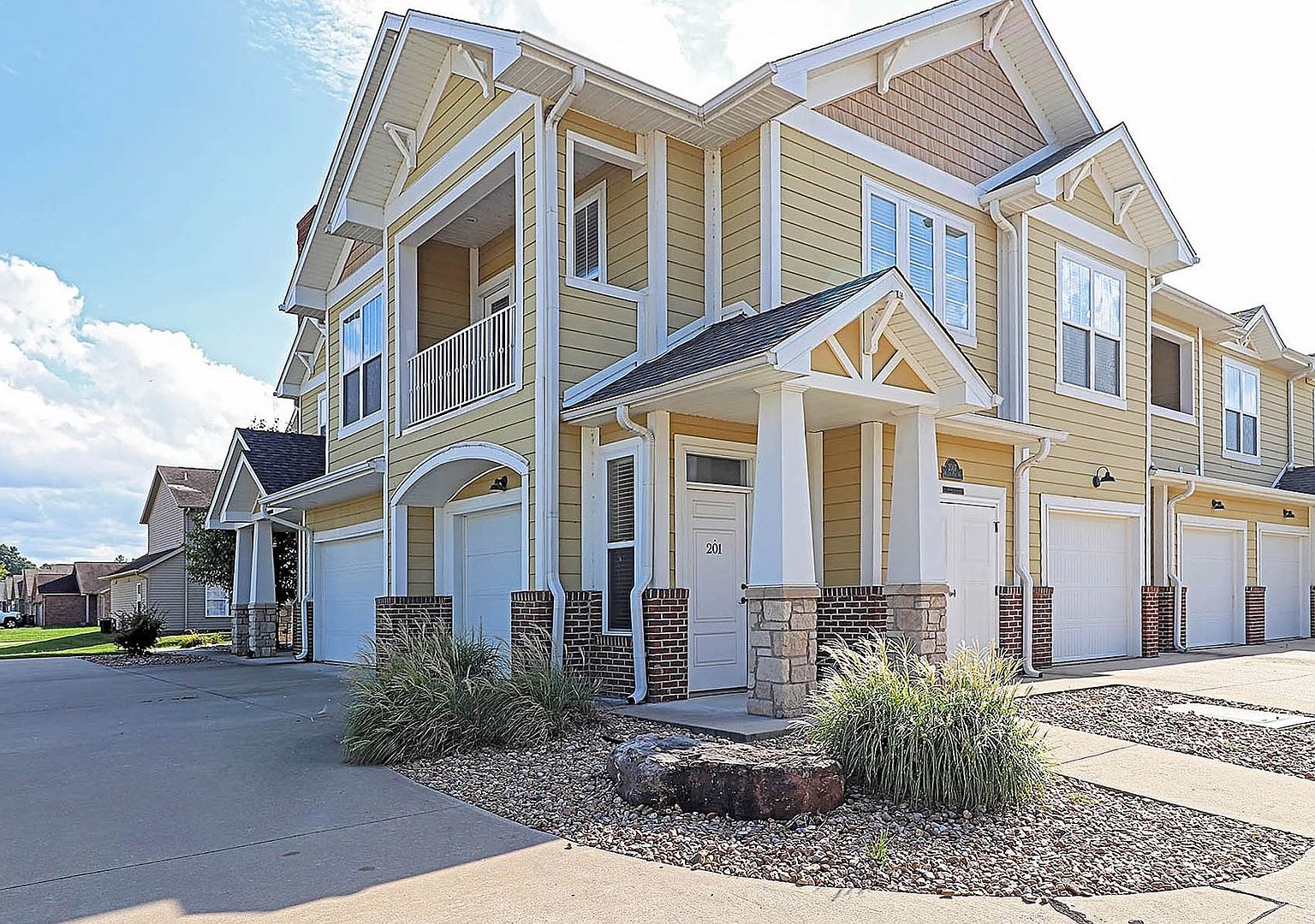 2007 Walden Pond Way APT 201, Cape Girardeau, MO 63701 Zillow