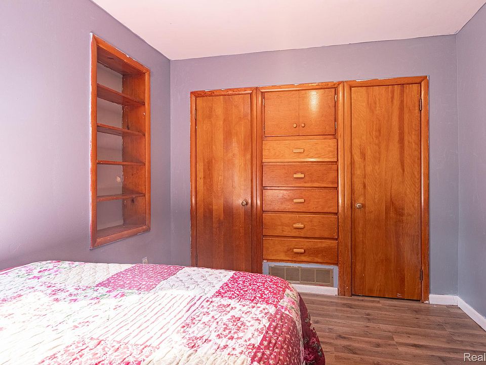 204 Oakland St, photo 12