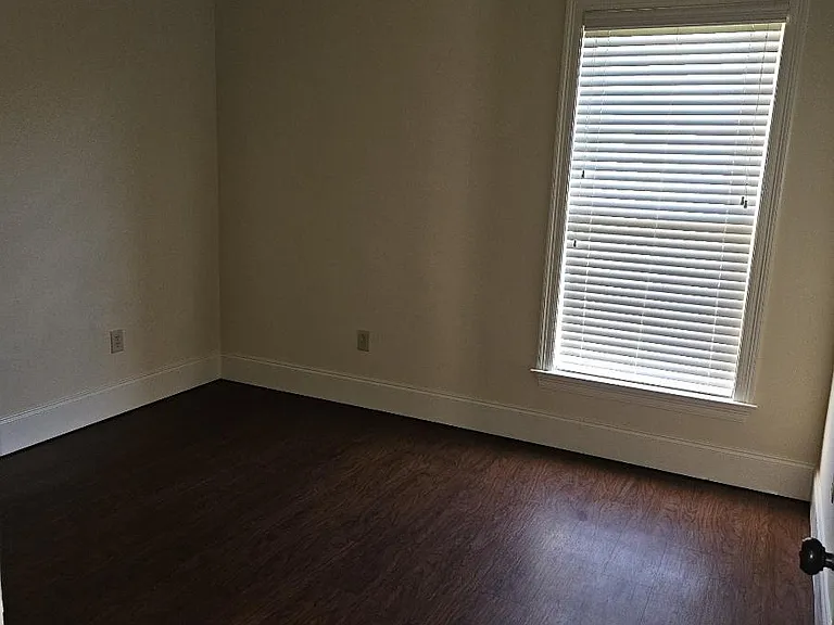 106 Bainbridge Xing — Photo 14