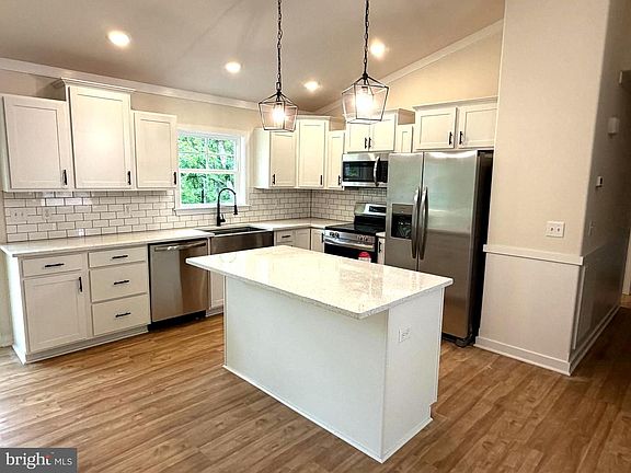 2nd image of 12908 Garrison Ln