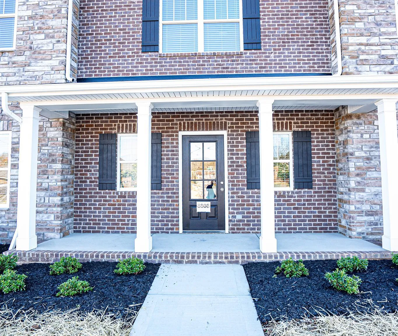 2 bed, 1.5 bath, 1406 sqft, $1,750 — Photo 2