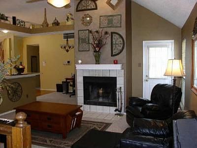 3rd image of 407 Alex Dr