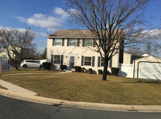 6 Starboard Dr, Taneytown, MD 21787