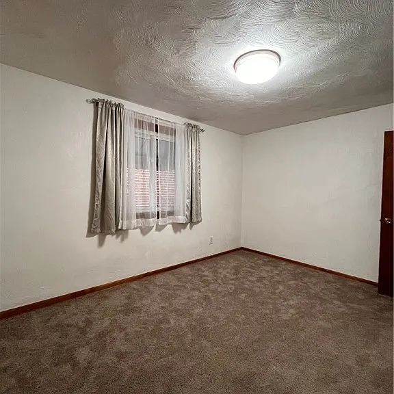 5124 Carnegie St — Photo 17