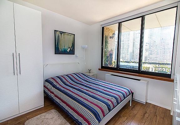 5th image of 99 Battery Pl APT 15A