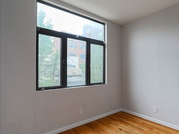 3rd image of 327 Kosciusko St #4F