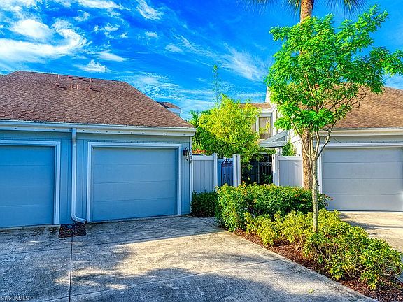 3rd image of 219 Woodshire Ln #32