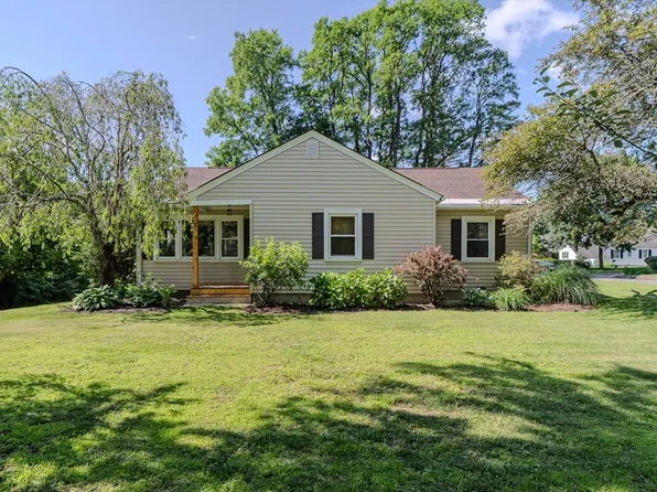 771 Bridge Rd, Northampton, MA 01060