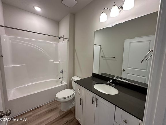 4th image of 1071 Bobbye Drive #13a