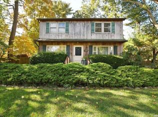447 Revilo Ave, Shirley, NY 11967