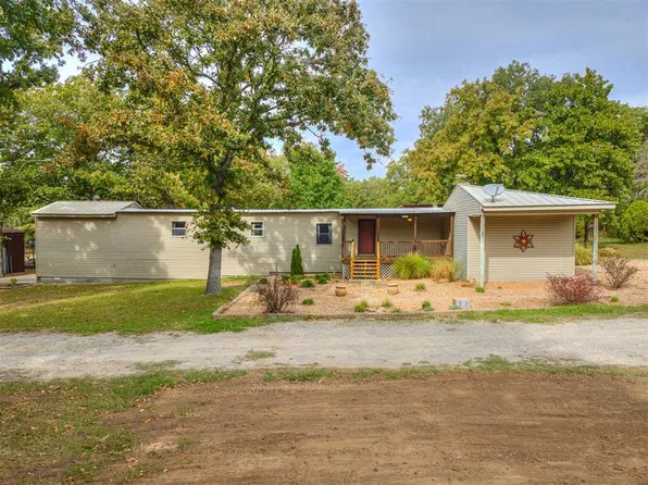 12 Whispering Oaks Dr, McLoud, OK 74851