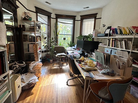 Dining room/lving room