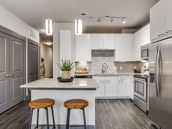 4343 Congress Ave #5534286