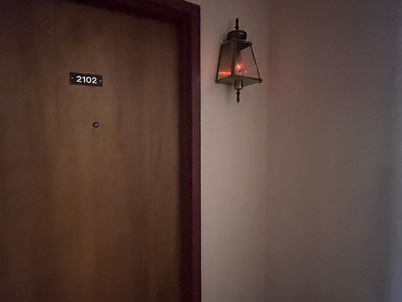 3rd image of 2102 Apricot Dr