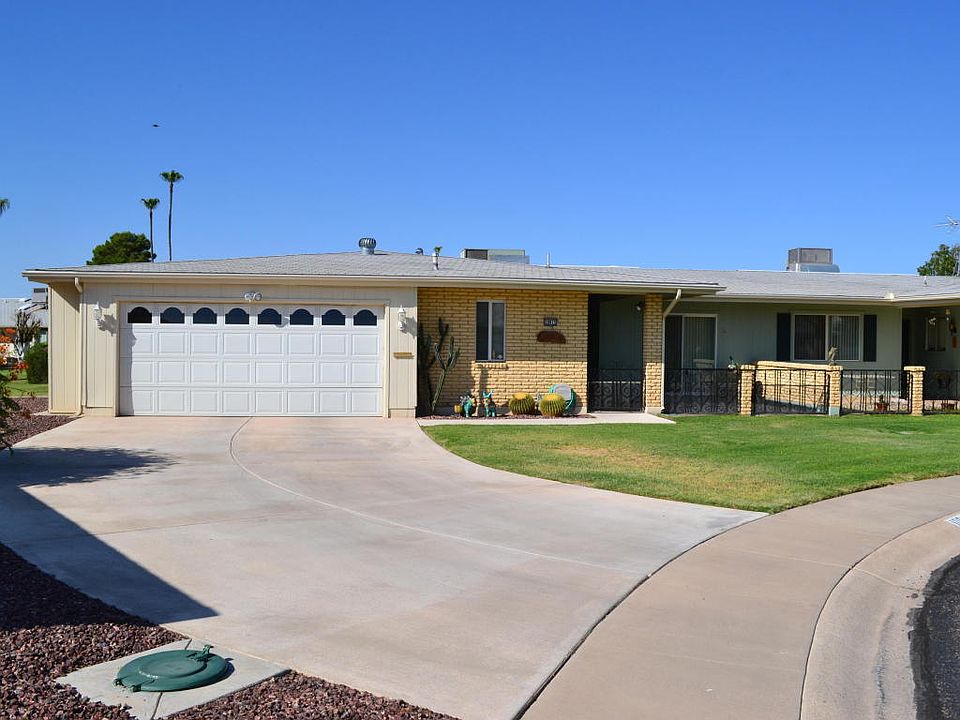 1st image of 10815 W Deanne Cir