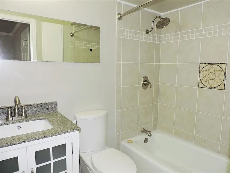 6627 Valleyside Rd — Photo 23