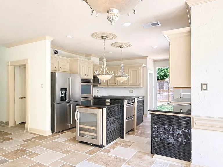 17210 Chagall Ln — Photo 9